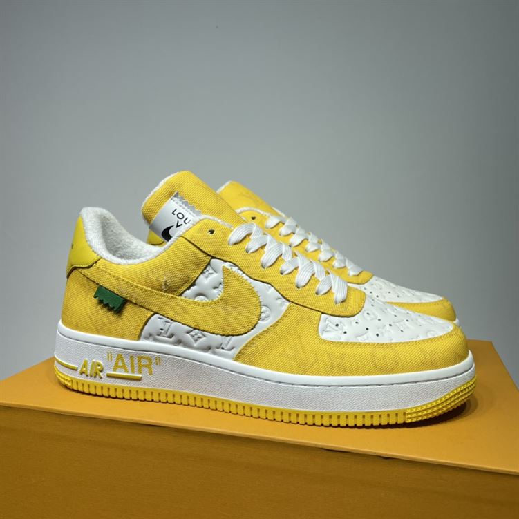 LOUIS VUITTON X NIKE AIR FORCE 1 LOW-TOP SNEAKERS   LVS139