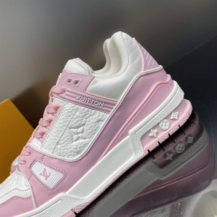 LV Shoes Replica TRAINER SNEAKER   LVS022