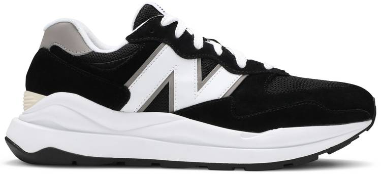 57/40  Black White  M5740CB