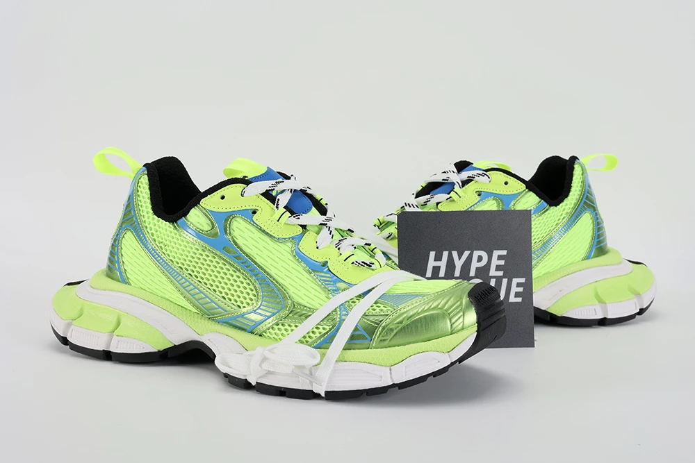 Balenciaga Men s Green 3xl Low-top Sneakers