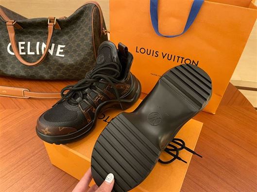 LOUIS VUITTON ARCHLIGHT TRAINERS   LVS098