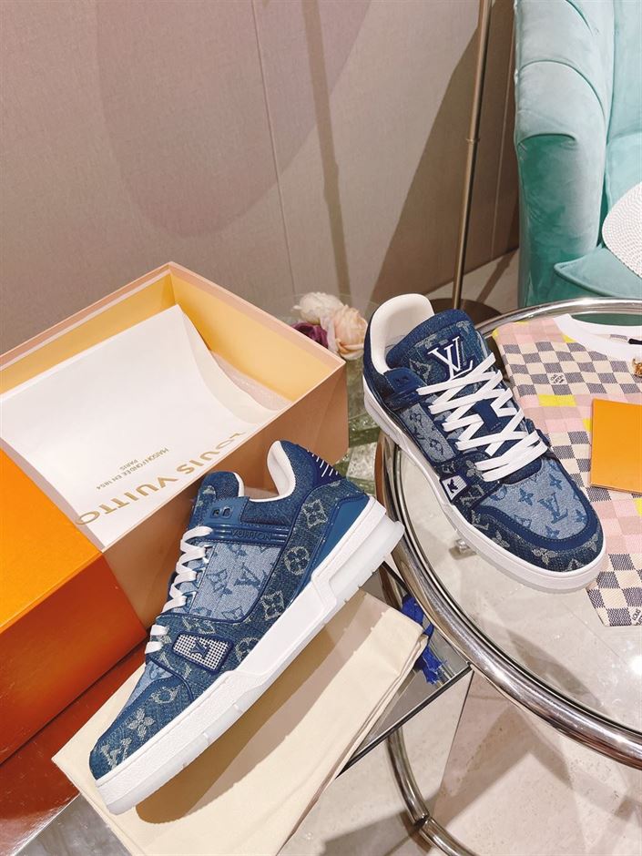 LOUIS VUITTON TRAINER SNEAKER DENIM MONOGRAM   LVS129
