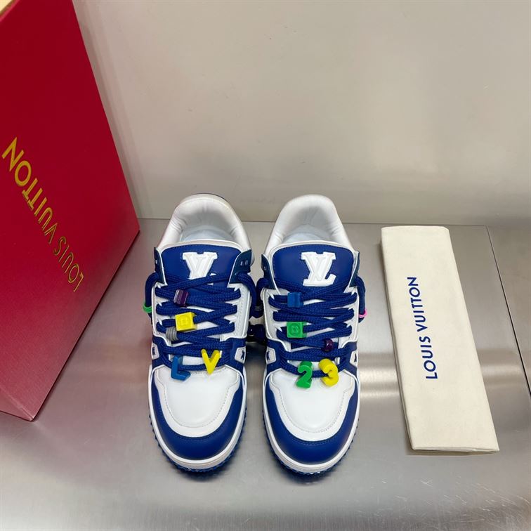 LOUIS VUITTON TRAINER MAXI LOW-TOP SNEAKERS IN WHITE AND BLUE   LVS117