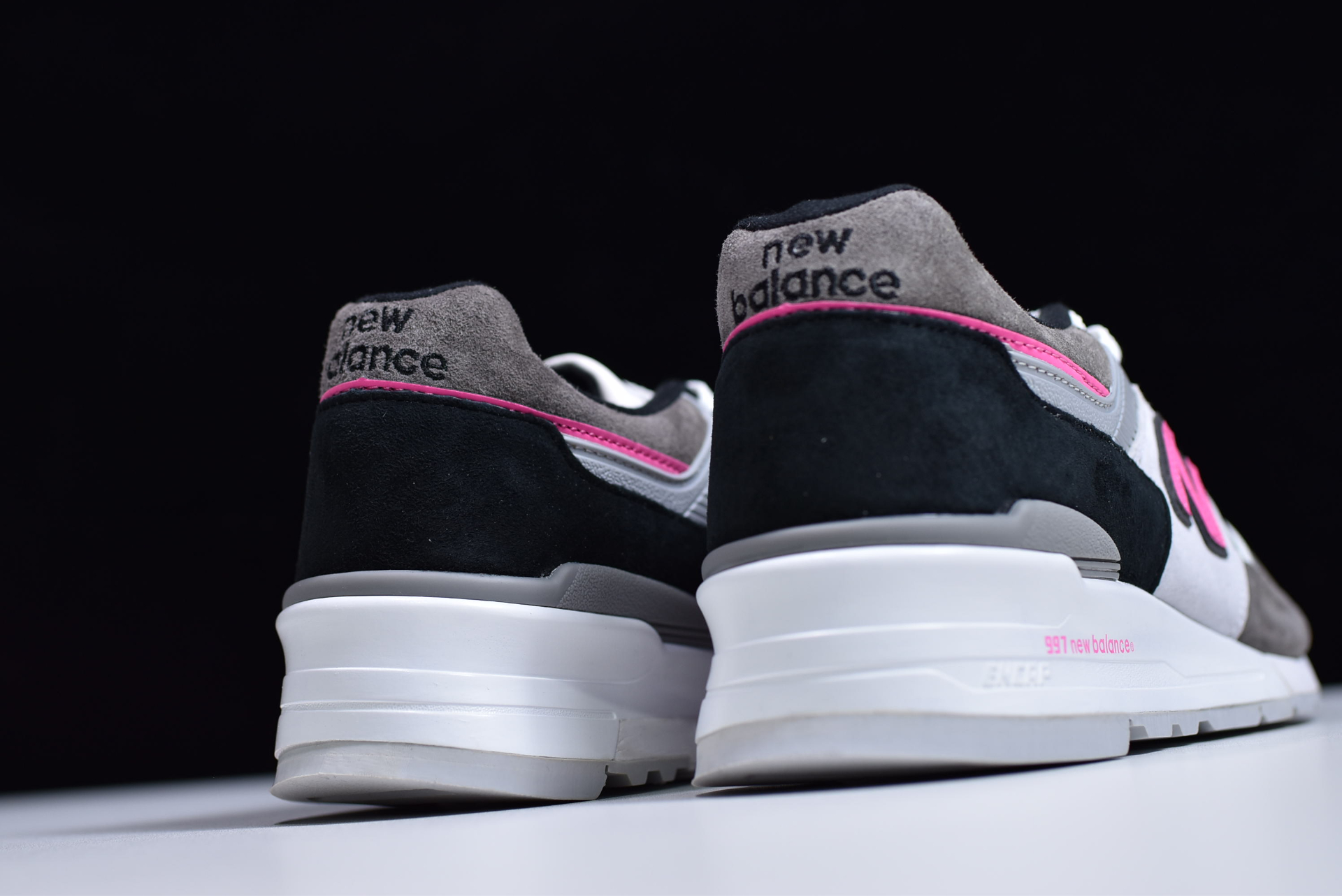 997 Made In USA  Grey Pink  M997LBK