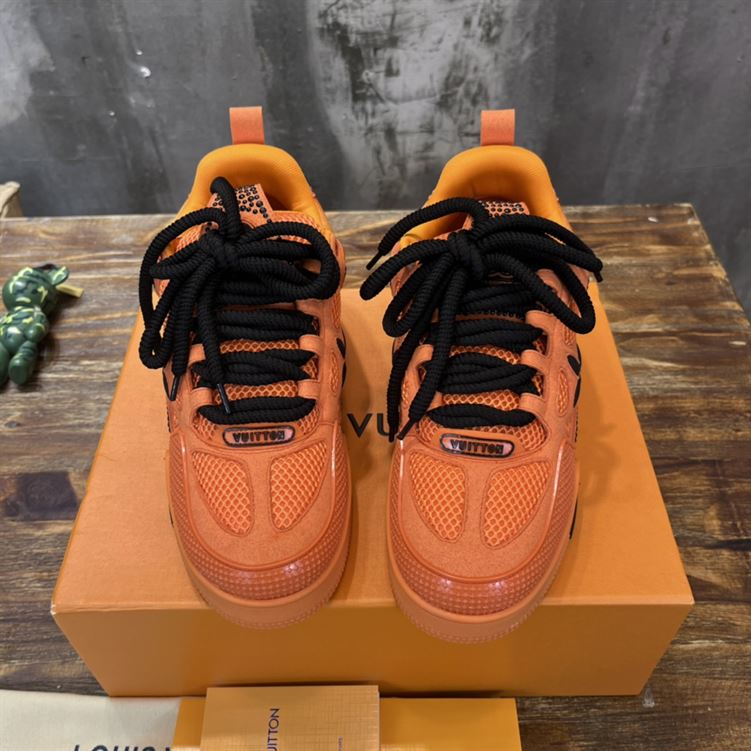 LOUIS VUITTON LVSK8 SNEAKER   LVS076