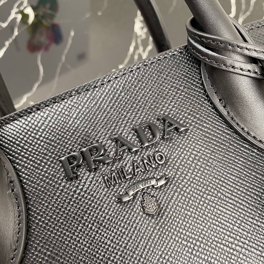 Prada Saffiano Leather Monochrome Replica Bag