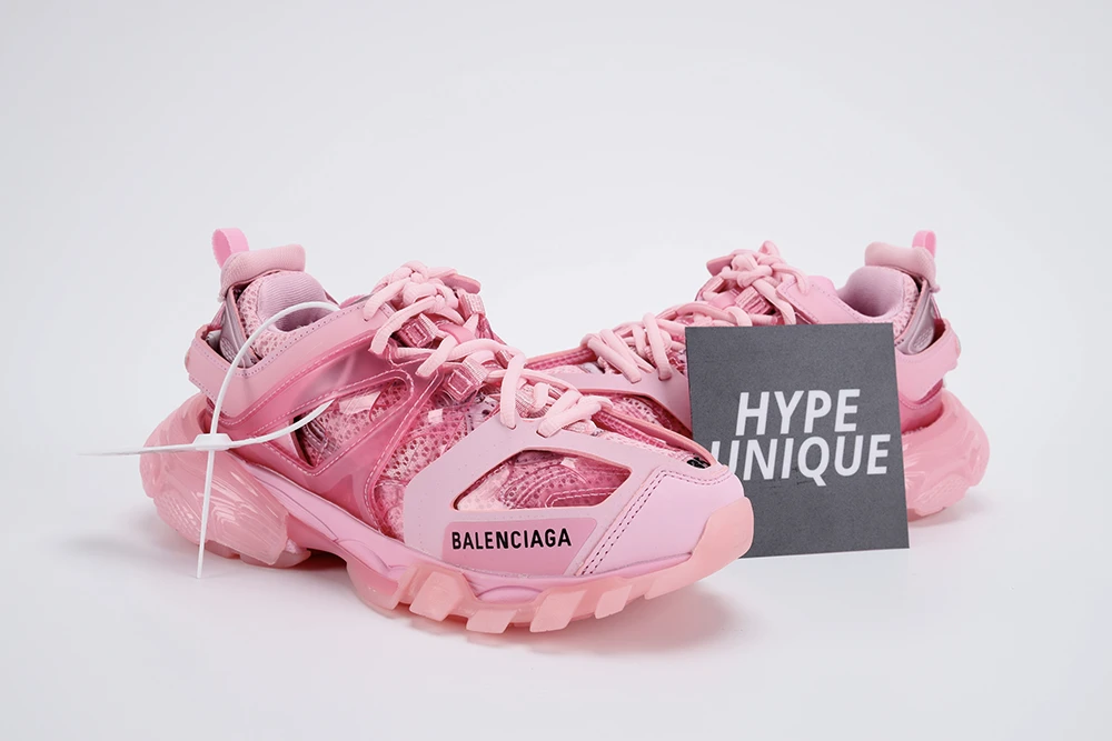 BALENCIAGA TRIPLE-S PINK
