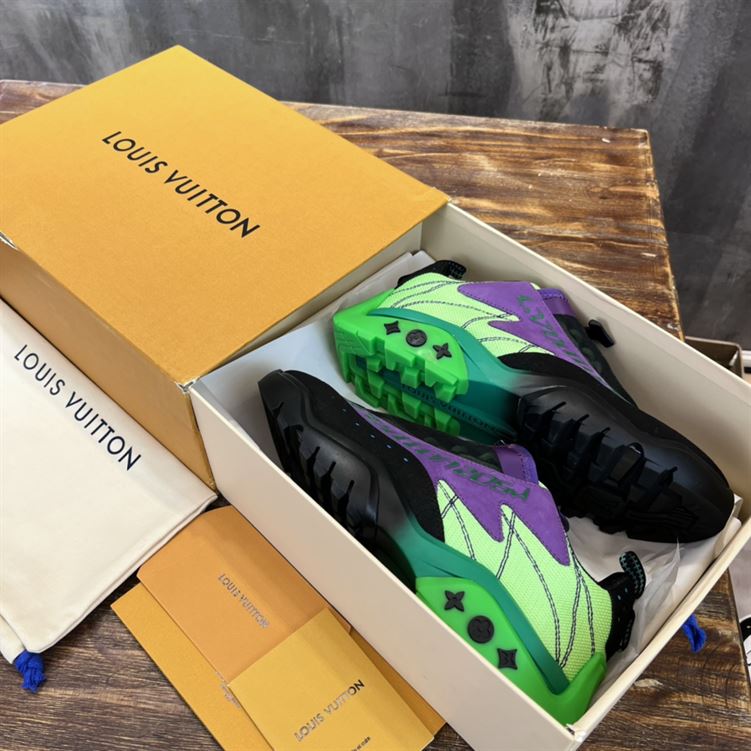 LOUIS VUITTON MILLENIUM SNEAKER   LVS067