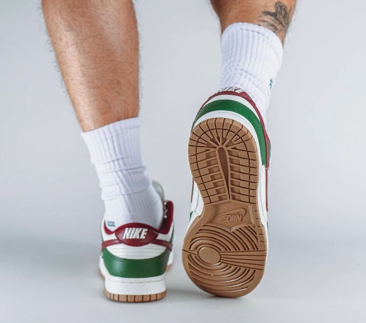 Dunk Low  Gorge Green Team Red  FB7160-161