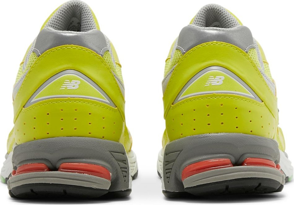 2002R  Sulpher Yellow  M2002RLC