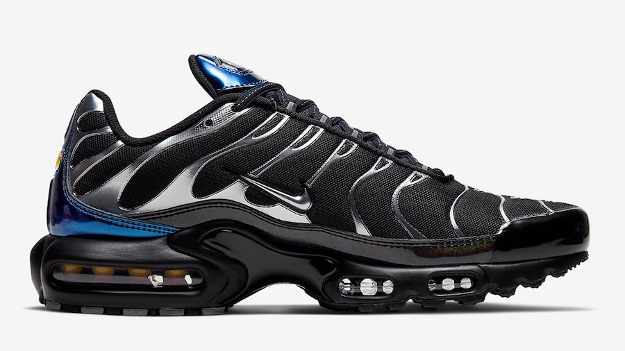 Air Max Plus  Black Metallic  CW2646-001