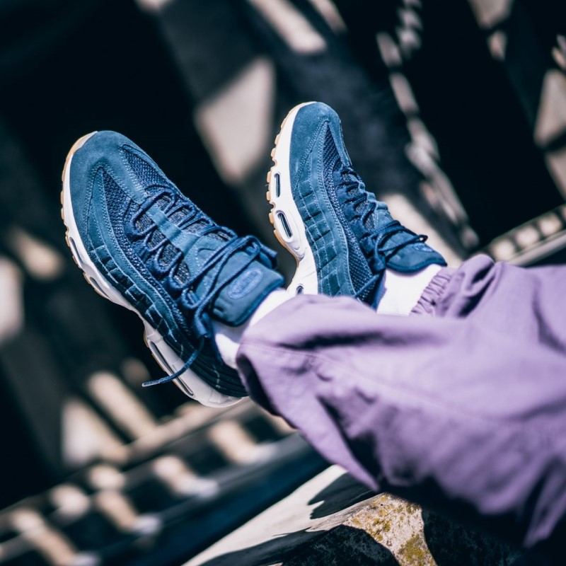 Air Max 95 Premium  Armory Navy  538416-402