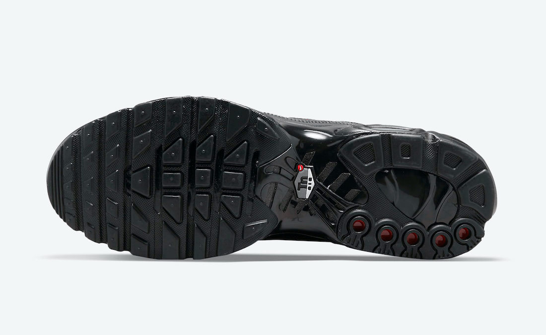 Air Max Plus  Black Reflective  DN7997-001