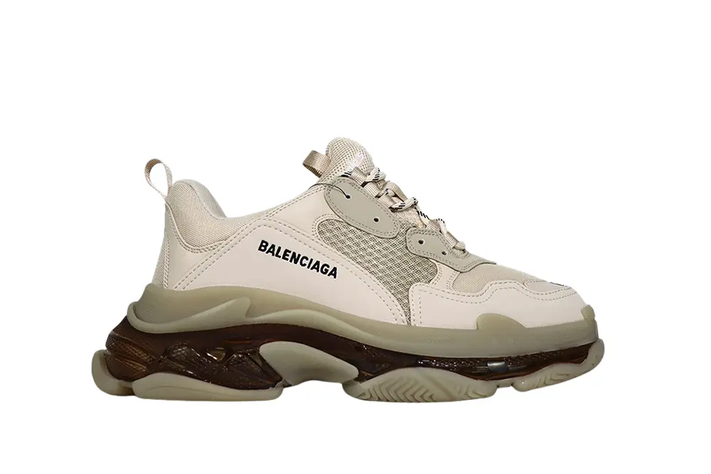 BALENCIAGA TRIPLE S SNEKAER  Milky white