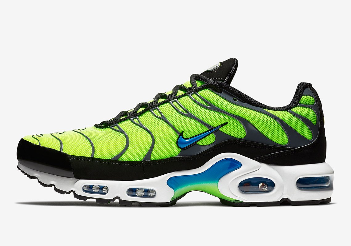 Air Max Plus  Volt  852630-700