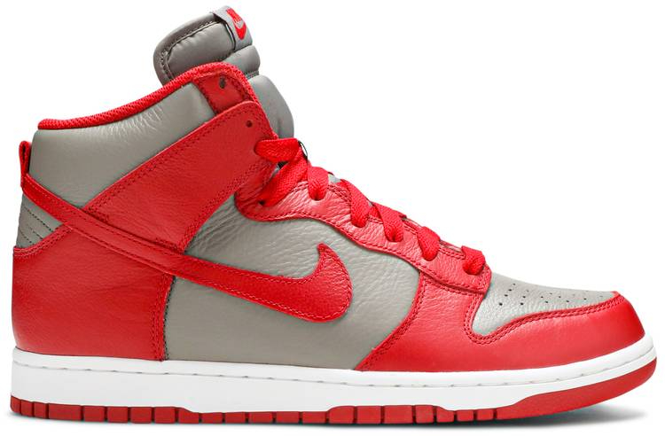 Dunk High  UNLV  850477-001
