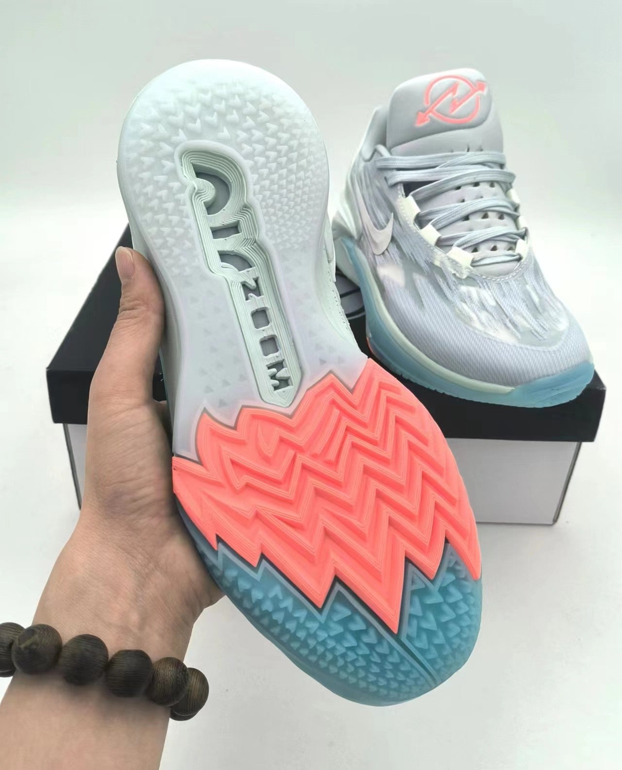 NIKE ZOOM GT CUT 2 x AVANT-GARDE