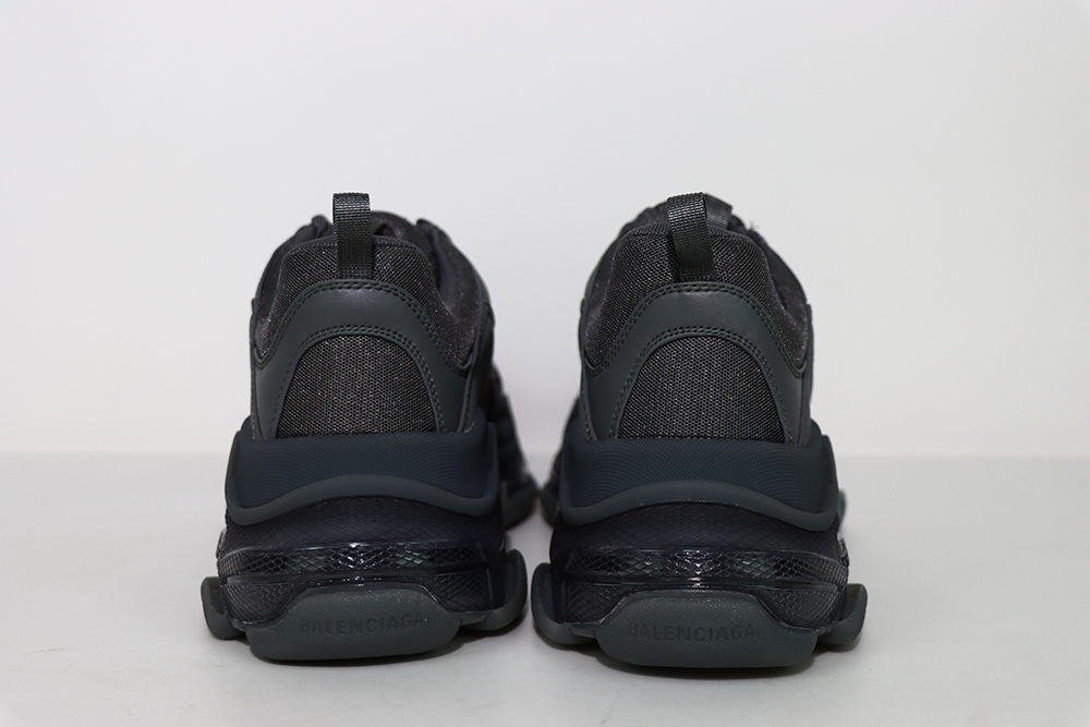 BALENCIAGA TRIPLE S SNEKAER  Dark Gray  Replica