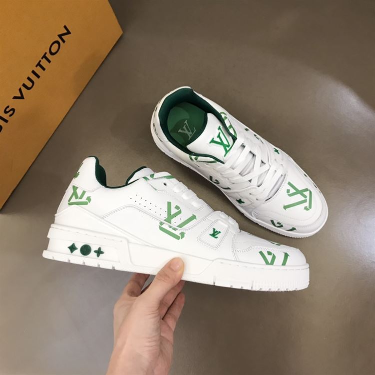 LV Shoes Replica TRAINER SNEAKER   LVS053