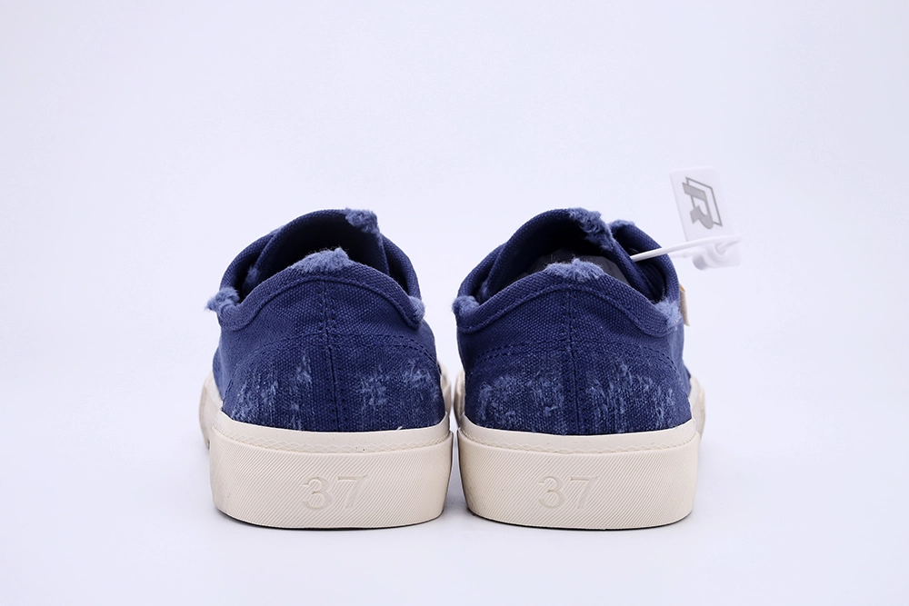 BALENCIAGA PARIS LOW SNEAKER IN BLUE