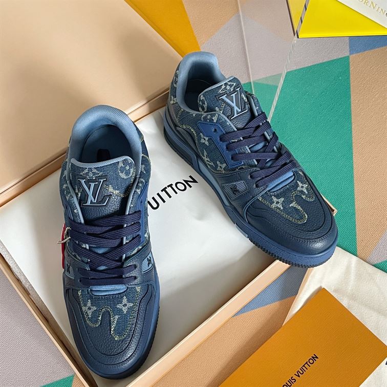 LOUIS VUITTON X NIGO TRAINER SNEAKERS IN BLUE   LVS005