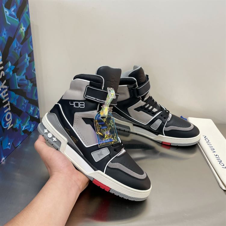 LOUIS VUITTON LV TRAINER SNEAKER BOOT   LVS068
