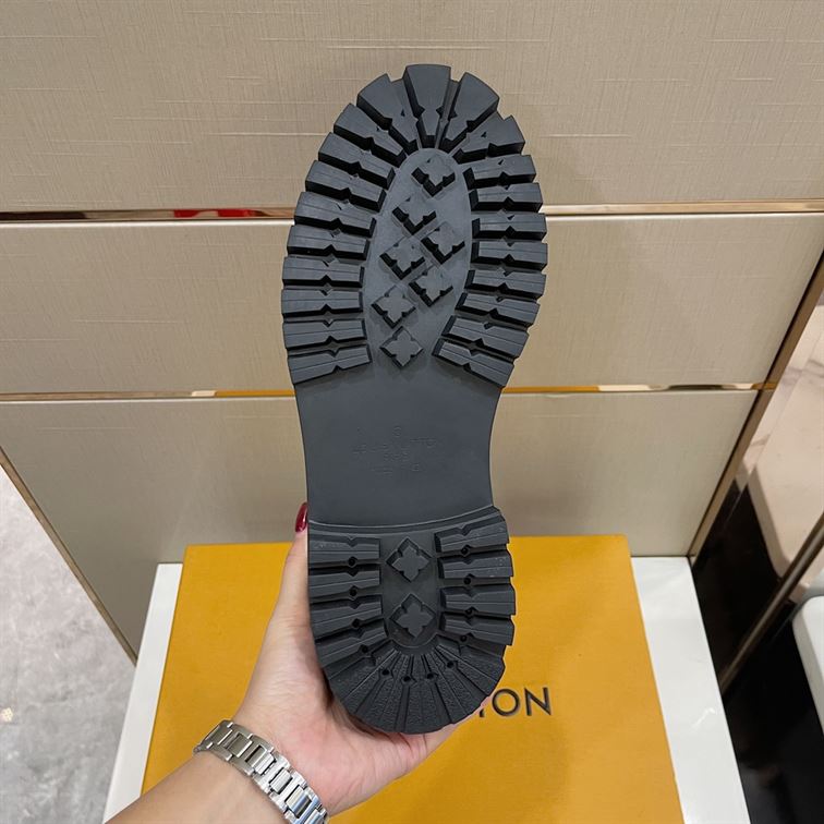 LOUIS VUITTON LV BLACK ICE DERBY MONOGRAM CANVAS   LVS102