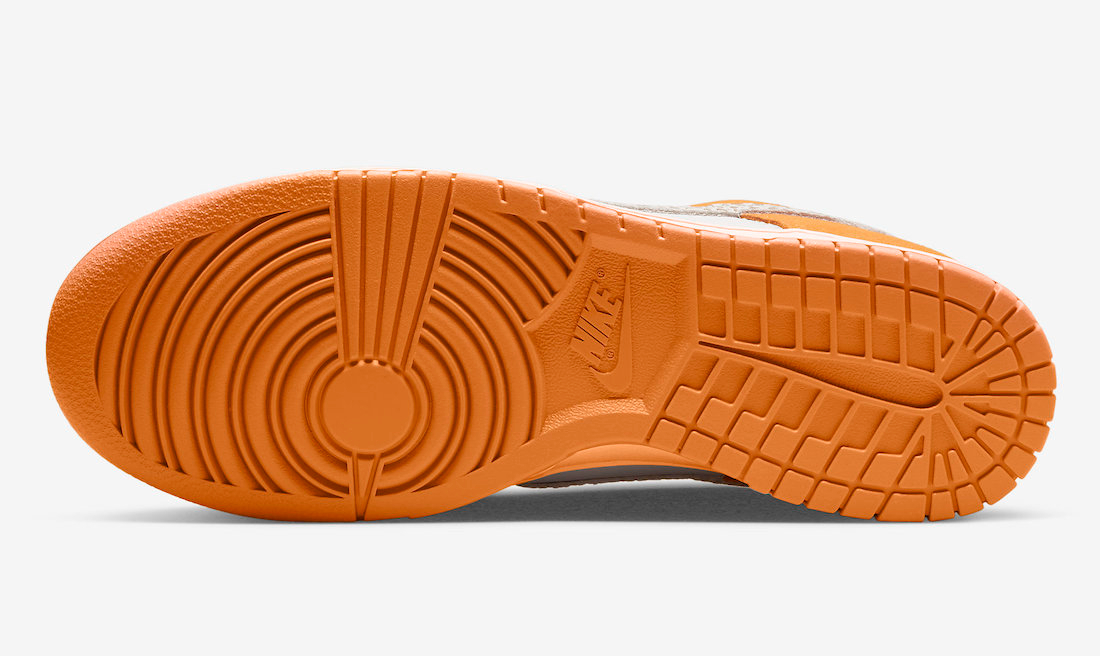 Dunk Low  Safari Swoosh   Kumquat  DR0156-800
