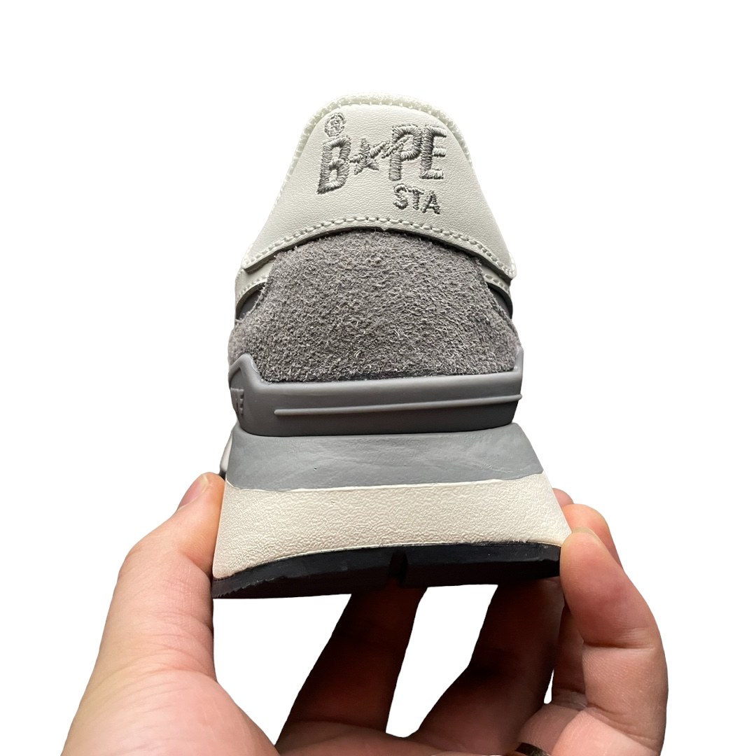 A Bathing Ape Roadsta Express