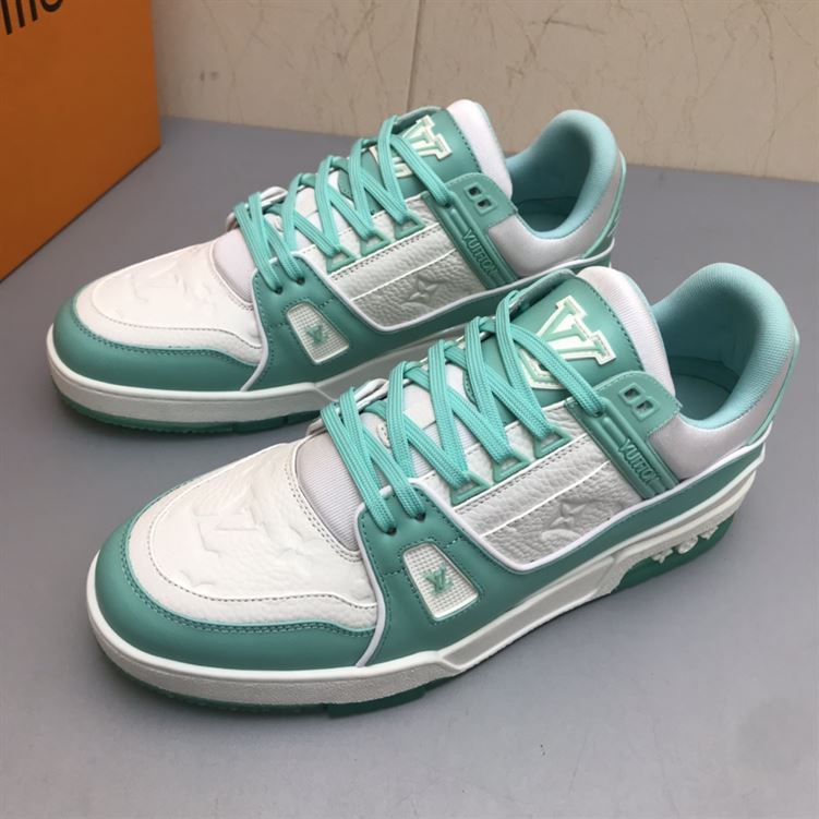 LOUIS VUITTON TRAINER SNEAKER   LVS122
