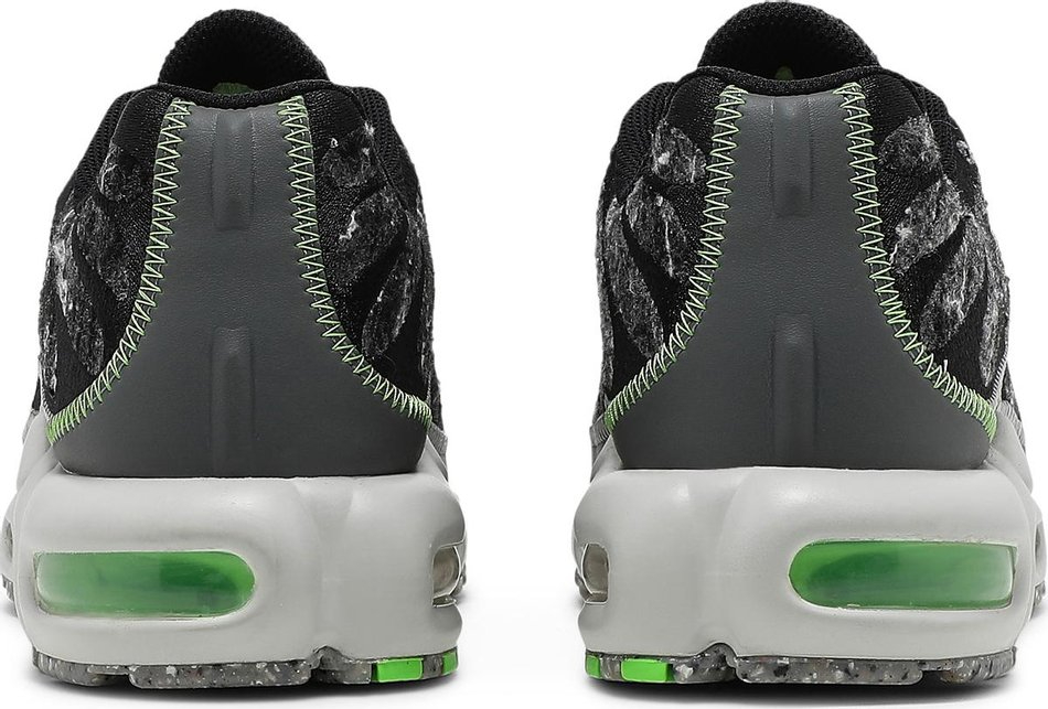 Air Max Plus Essential  Crater-Electric Green  DA9326-001