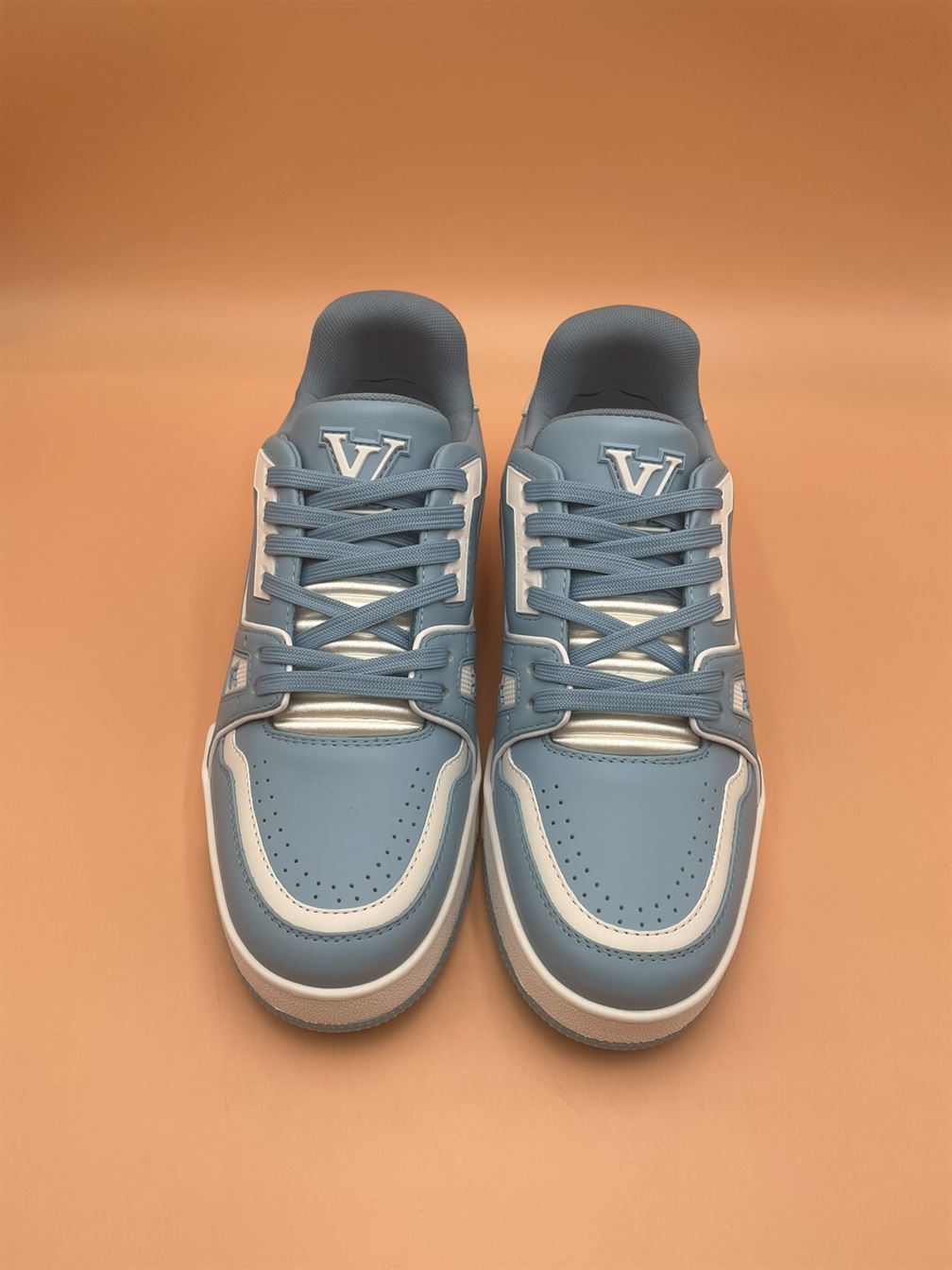 LOUIS VUITTON TRAINER SNEAKER BLUE   LVS125