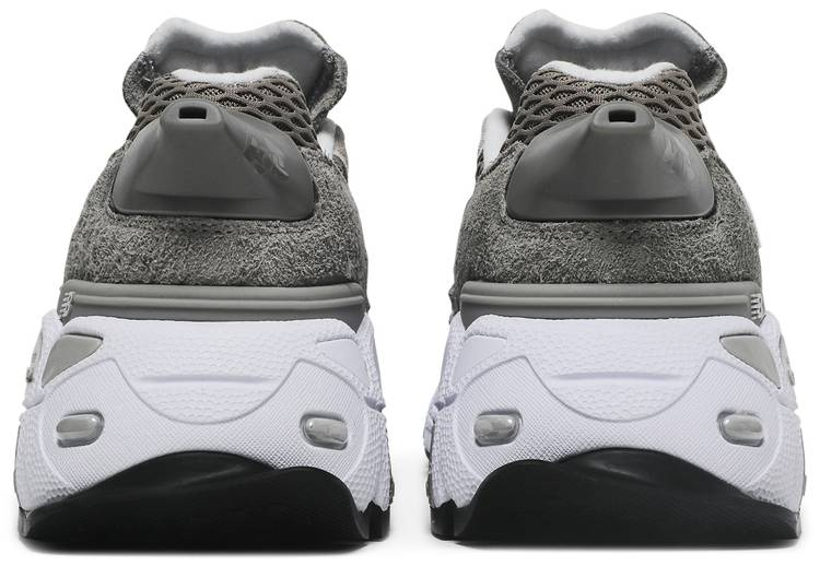 Salehe Bembury x 574 YURT  Shark Skin  MS574YSC