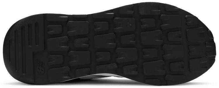 57/40  Black White  M5740CB