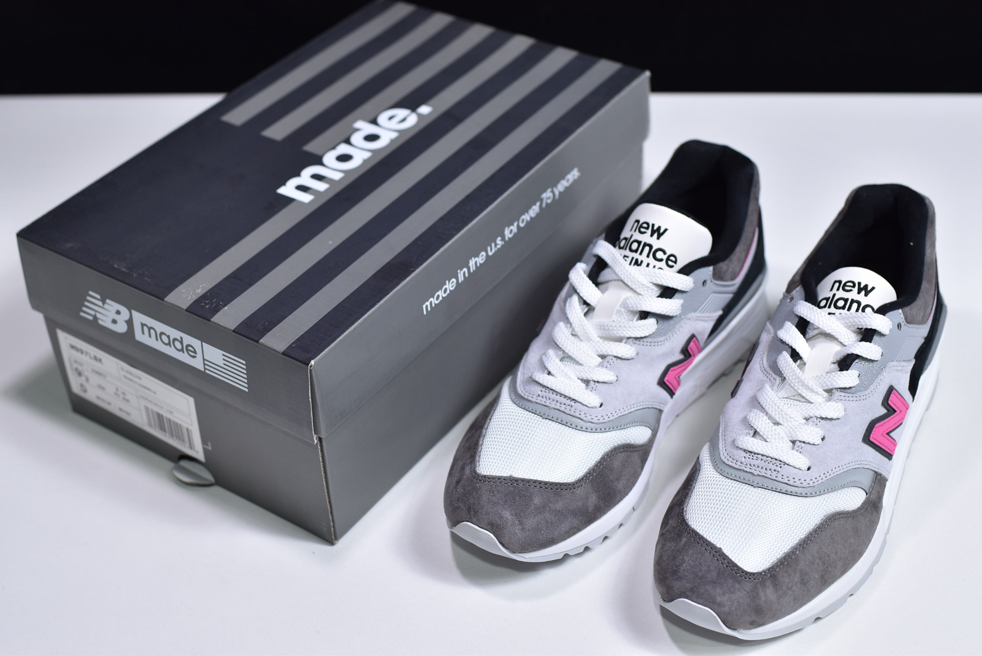 997 Made In USA  Grey Pink  M997LBK