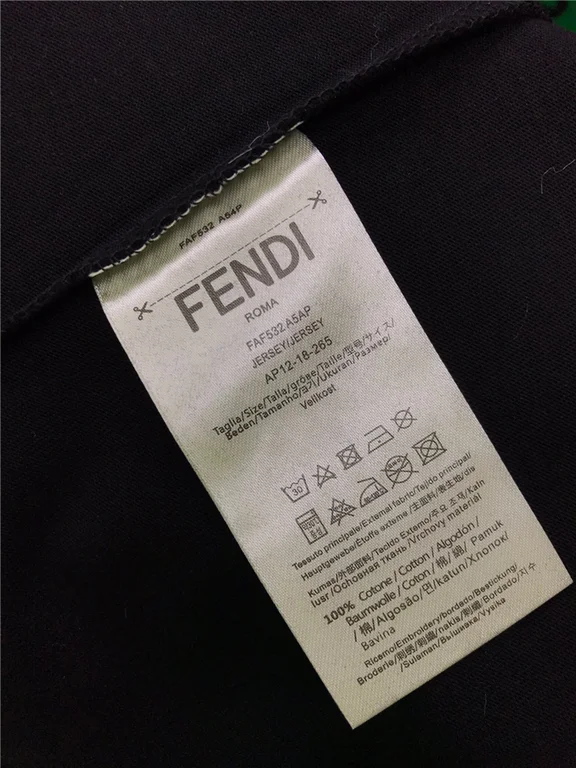 2022ss Fendi T Shirt