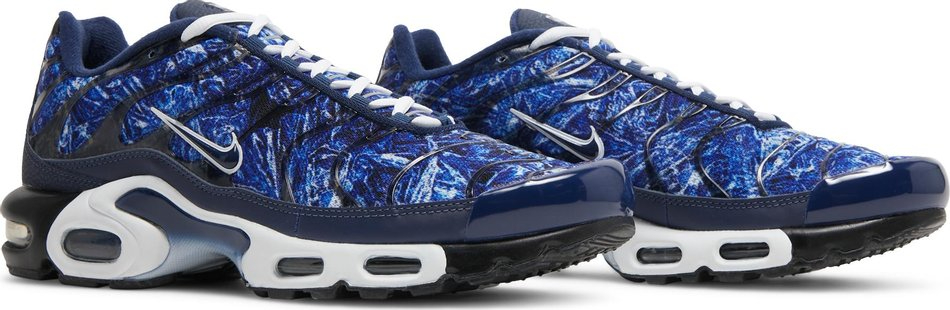 Air Max Plus  Shattered Ice-Midnight Navy  DO6384-400