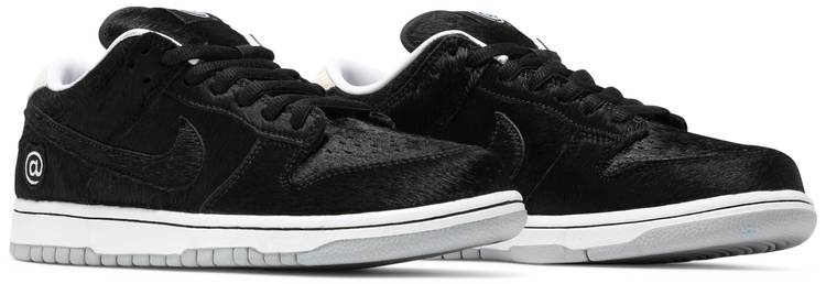Medicom Toy x Dunk Low SB  [email protected]  CZ5127-001