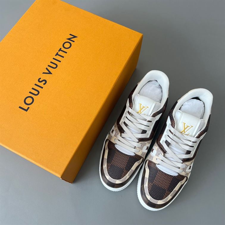 LOUIS VUITTON TRAINER SNEAKER   LVS120