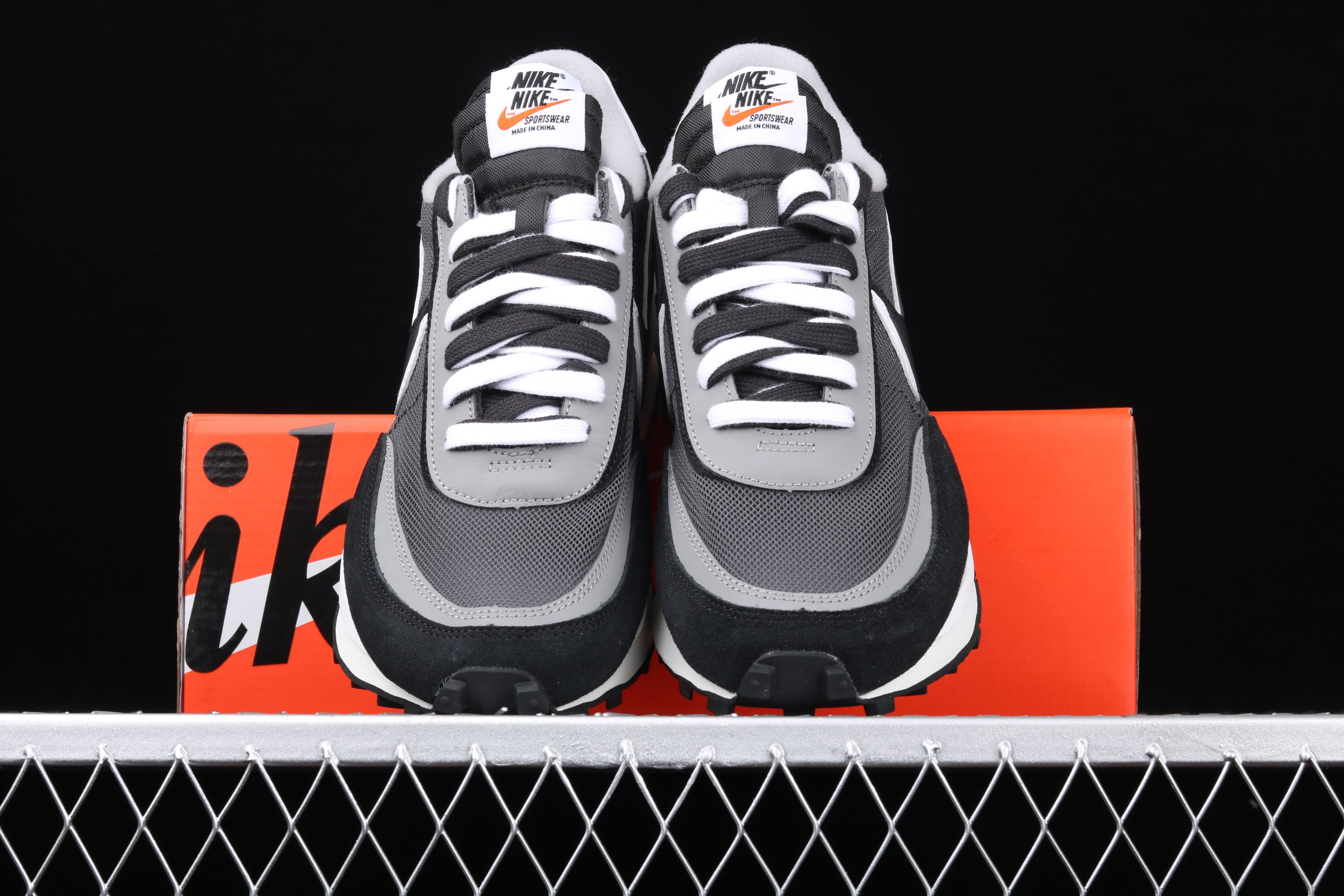 Sacai x Nike LD Waffle Black