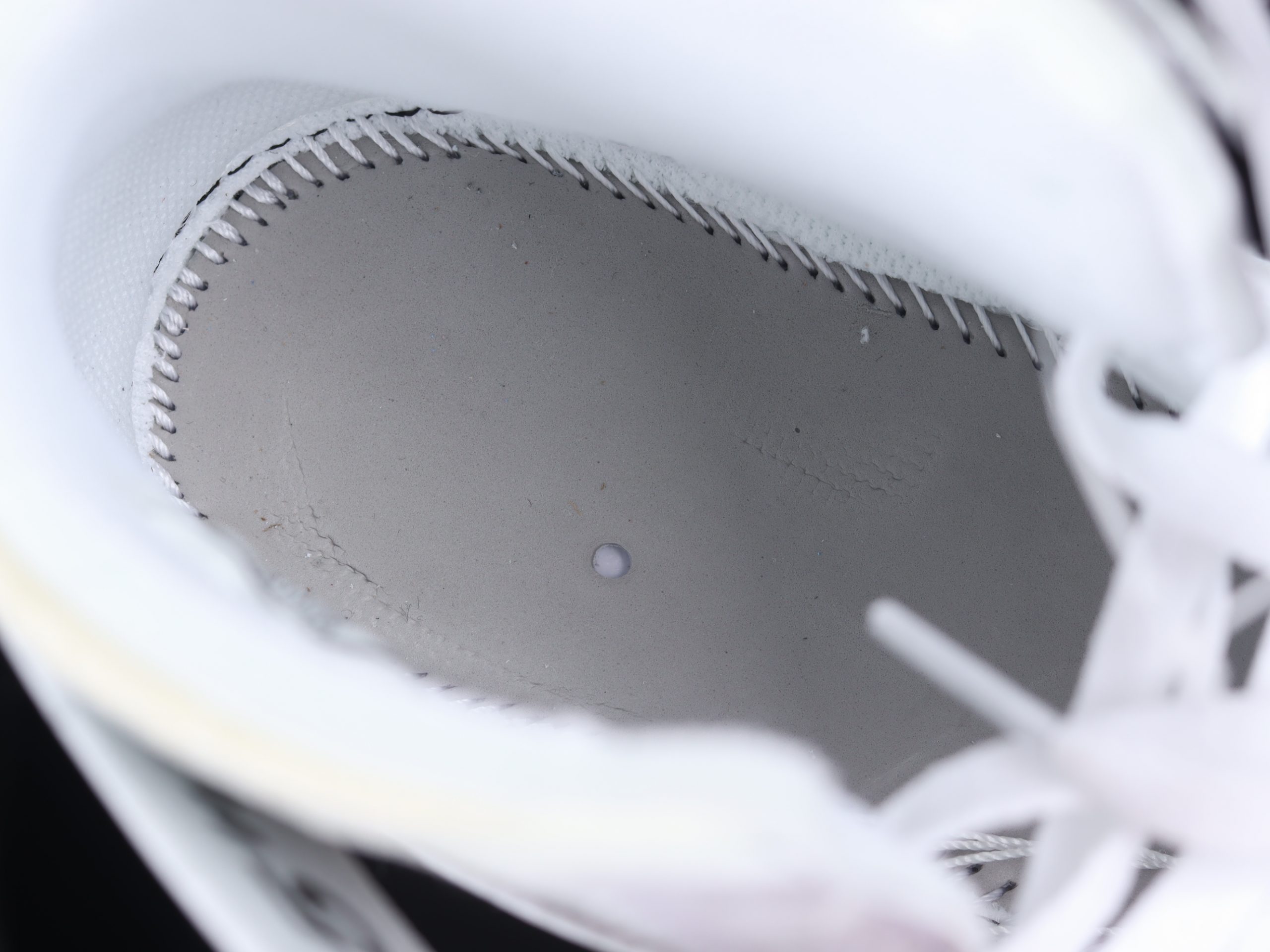 Jordan 1 Retro High Off-White White Extended Size