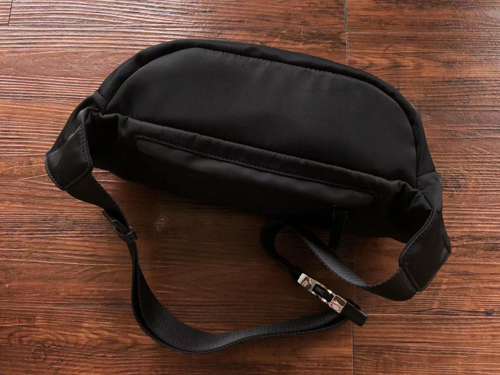 Prada Bag Dupe Bag(ColaReps)