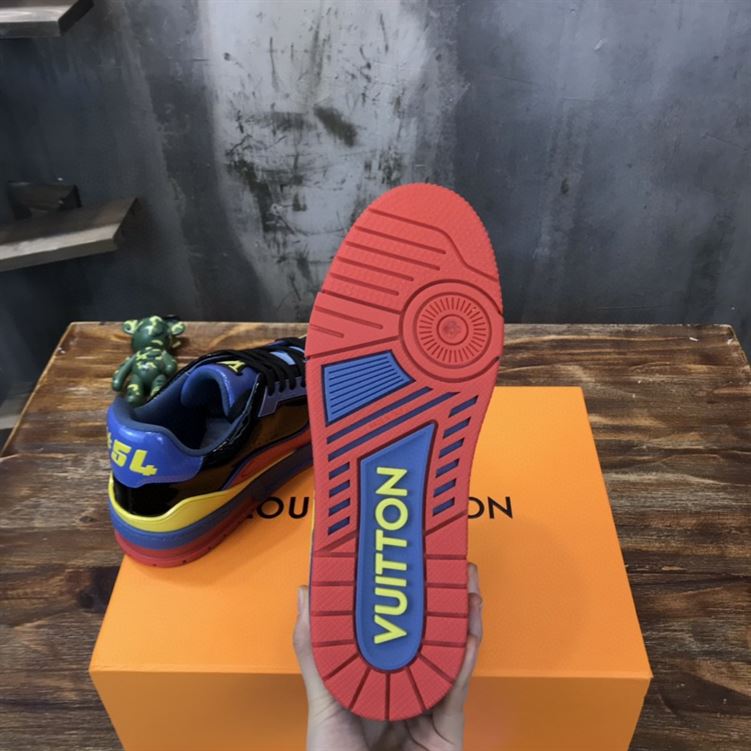 LV Shoes Replica TRAINER SNEAKERS IN NAVY BLUE PATENT CANVAS   LVS034