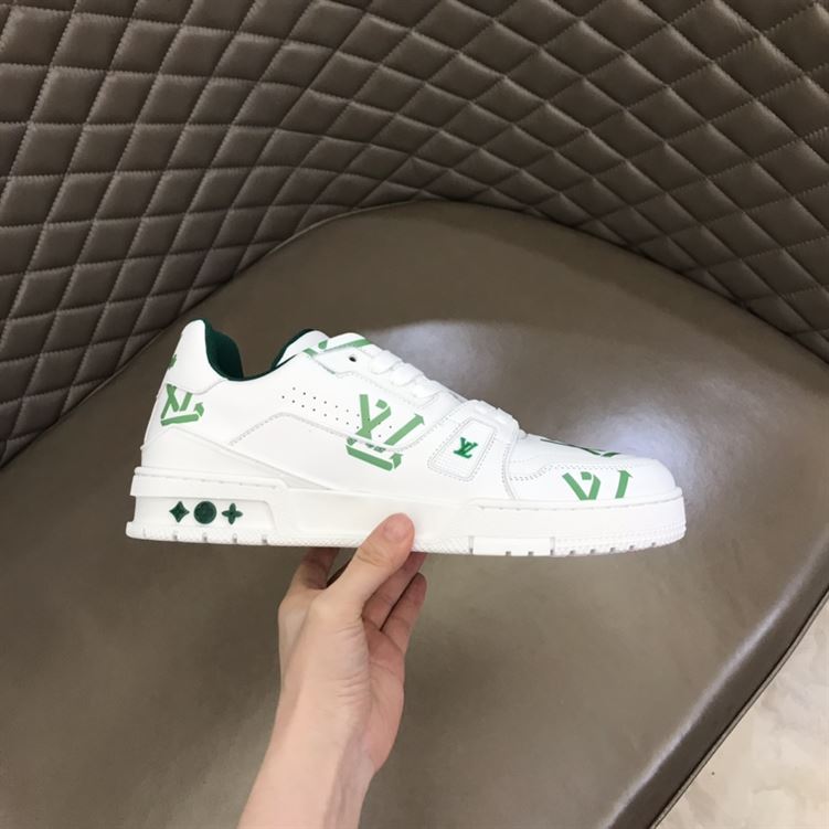 LV Shoes Replica TRAINER SNEAKER   LVS053