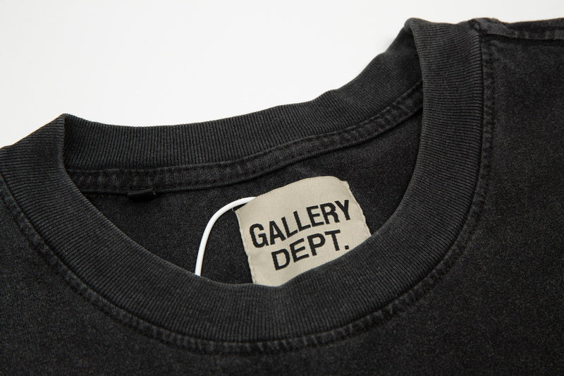 Gallery dept inverted logo shirt