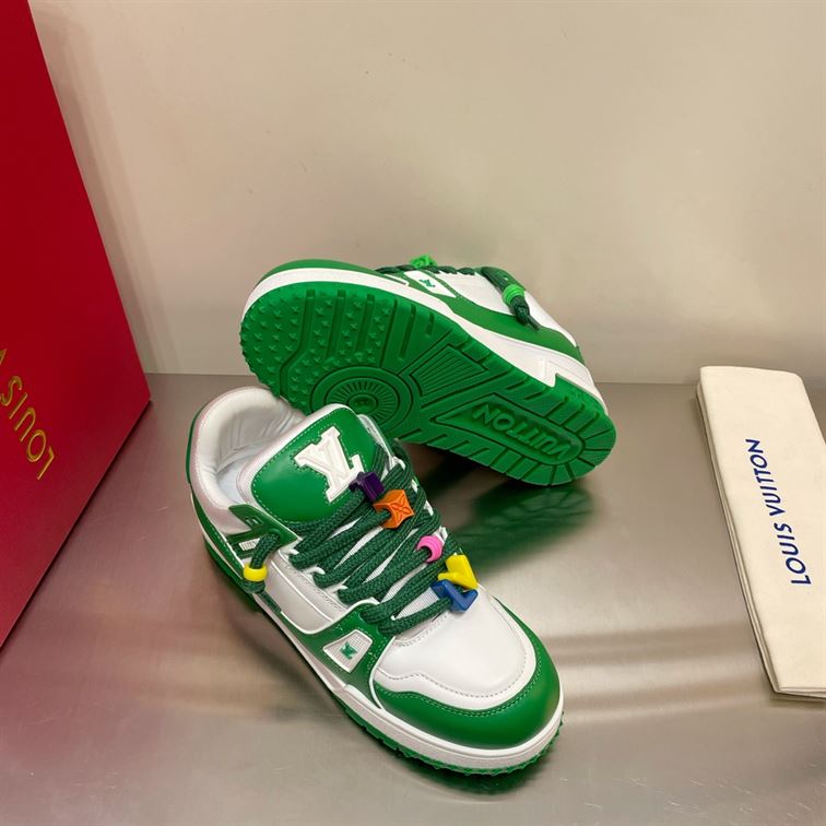 LOUIS VUITTON TRAINER MAXI LOW-TOP SNEAKERS IN WHITE AND GREEN   LVS113