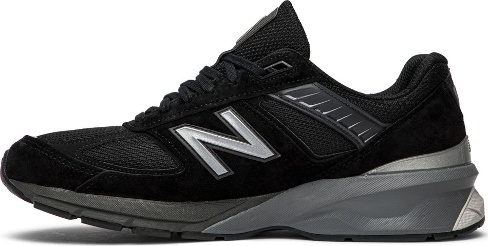 990v5 Made In USA  Black  M990BK5