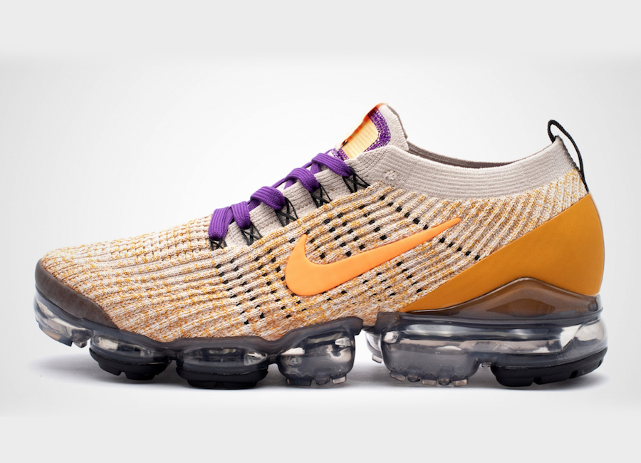 Air VaporMax Flyknit 3  Desert Sand  AJ6900-008