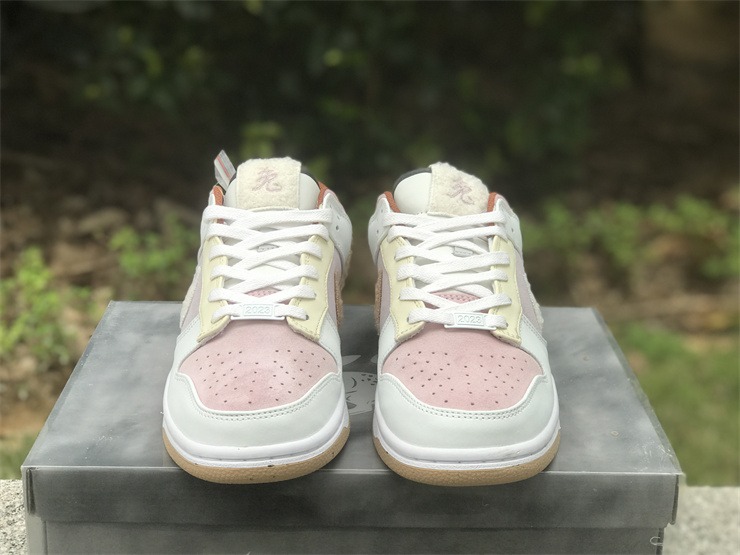Nike Dunk Low Retro PRM