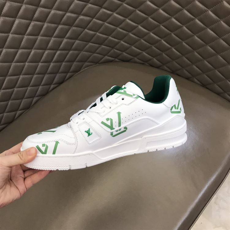 LV Shoes Replica TRAINER SNEAKER   LVS053